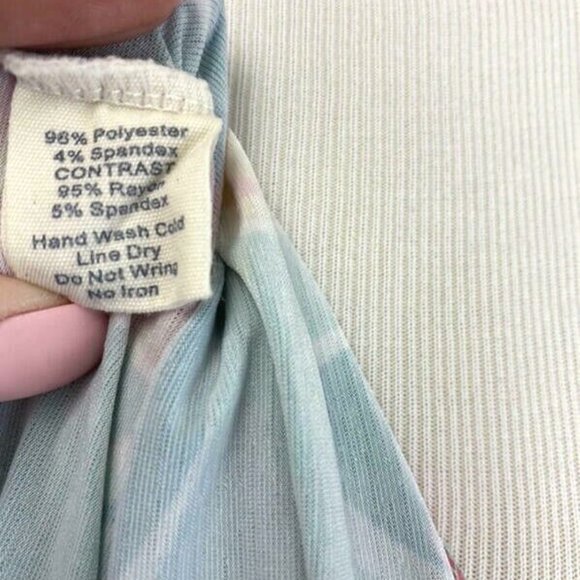 Simply Southern S Mint Turtle Rose Floral Top Blouse Shirt Sleeveless - Picture 4 of 4